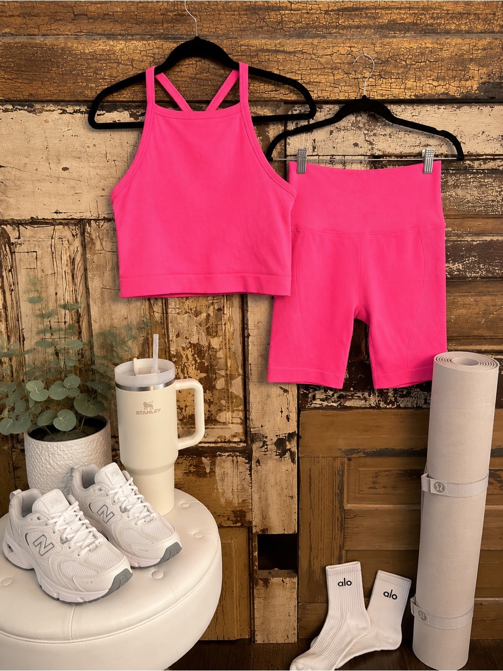 JoyLab Neon Pink Ribbed Athletic Set | Tank & Biker Shorts | Size L - Picture 1 of 5
